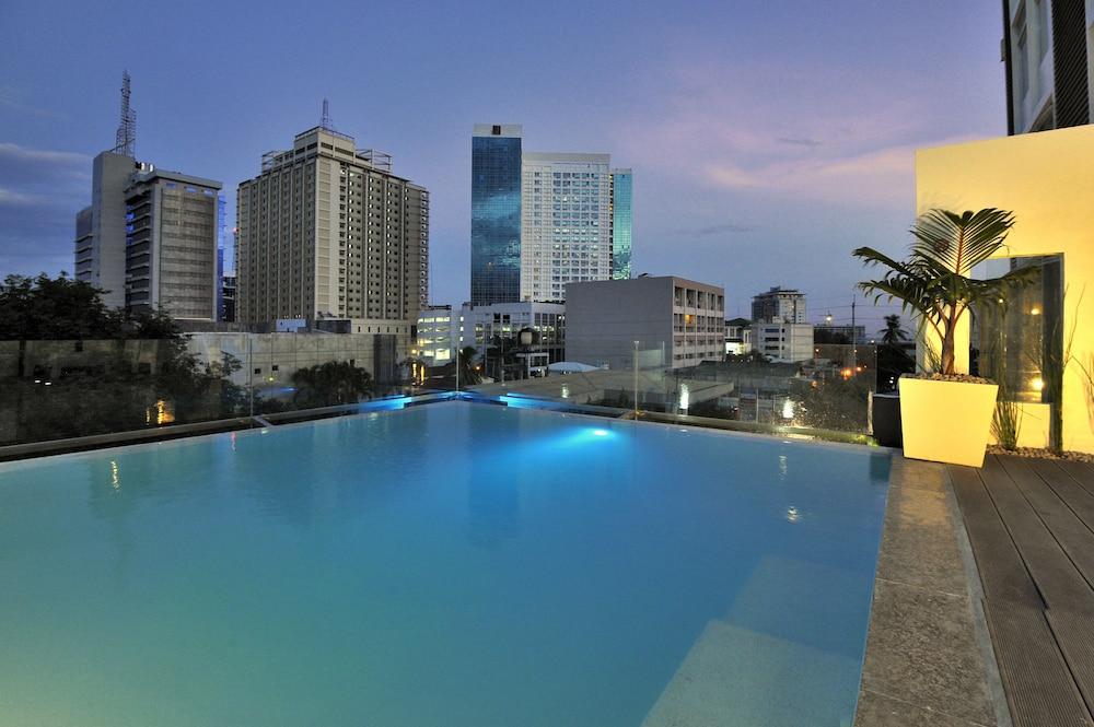 Wellcome Hotel Cebu Buitenkant foto